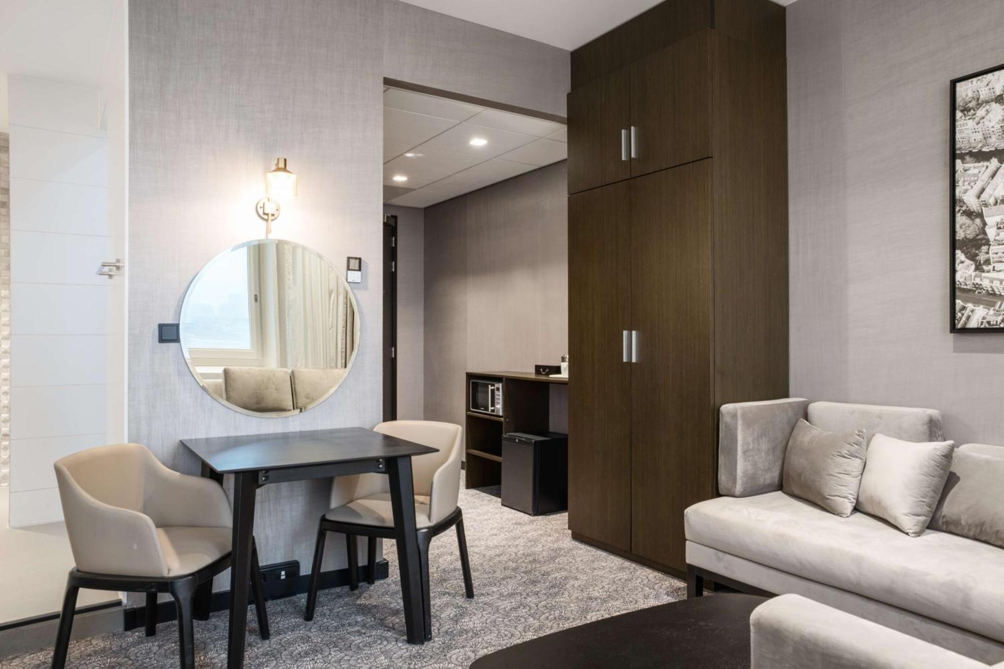 Radisson & Amsterdam South Hotel 4*
